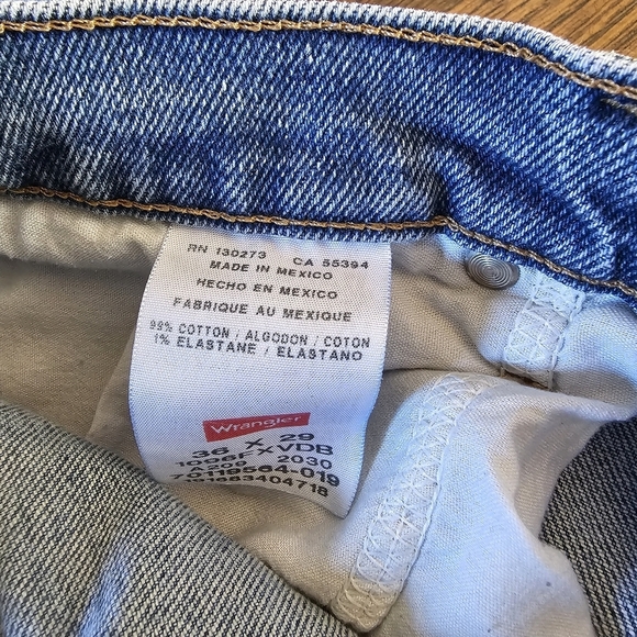 WRANGLER FIVE STAR PREMIUM DENIM RELAXED FIT JEAN Size Men's 36x29 - Picture 10 of 10